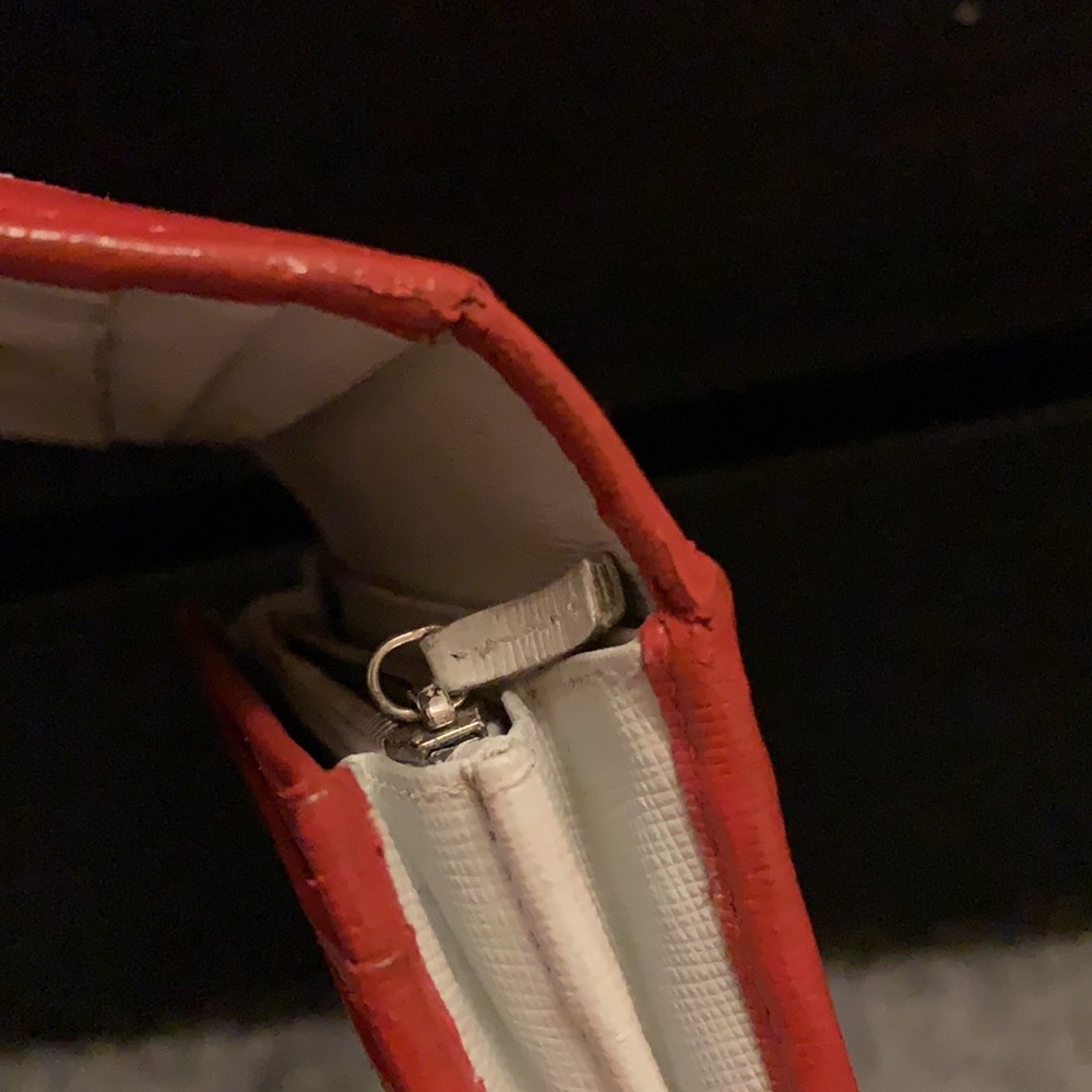 FENDI Wallet - Picture 13 of 16